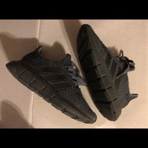 Adidas size 8 boys sneakers